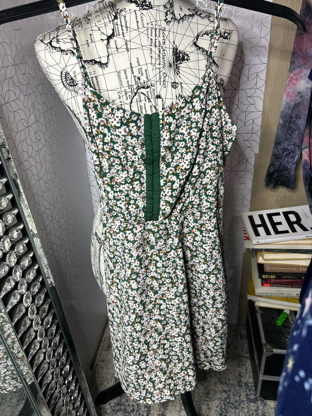 Green Floral Spaghetti-Strap Dress